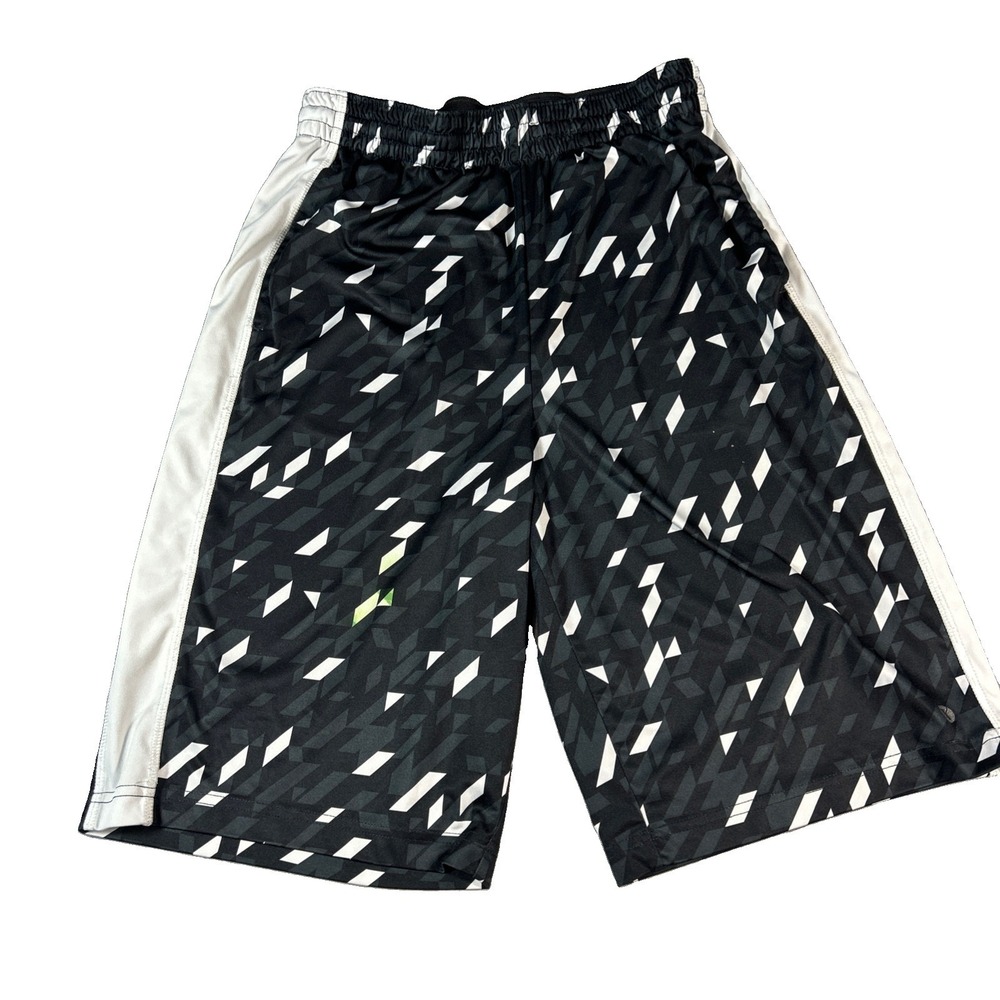 Boys Xersion Activewear Graphic Shorts Black White XL 18-20 Athletic Pockets